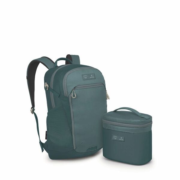 Osprey Axis x Hydro Flask Campus Essentials Bundle D1